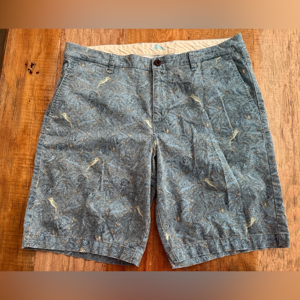 Tommy Bahama Blue Patterned Men's Flat Front Shorts